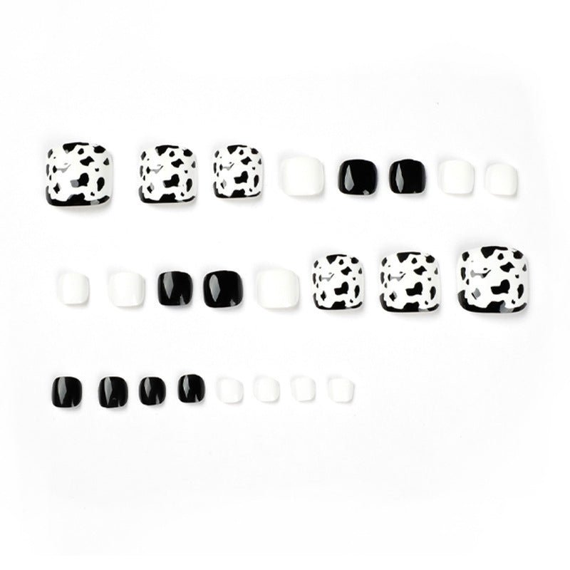 Fashion Summer Black And White Leopard Print Feet Nail Tip Fake Nails Wearable